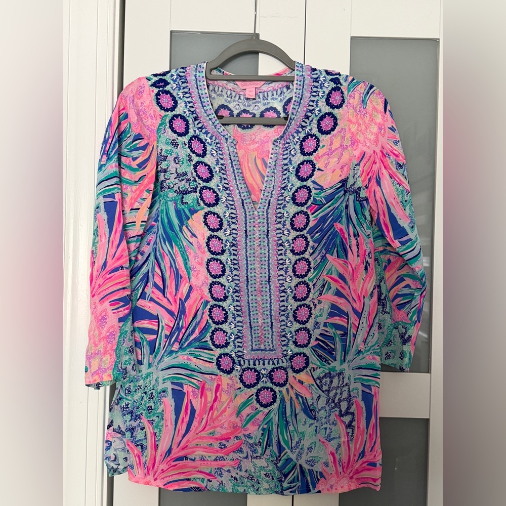 Lilly Pulitzer Pink and Blue beaded Patterned Top